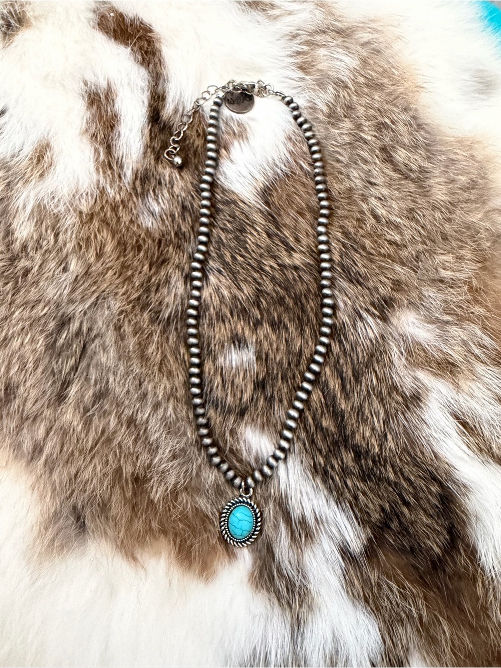 American Eagle Outfitters Navajo Pearls Necklace with Turquoise